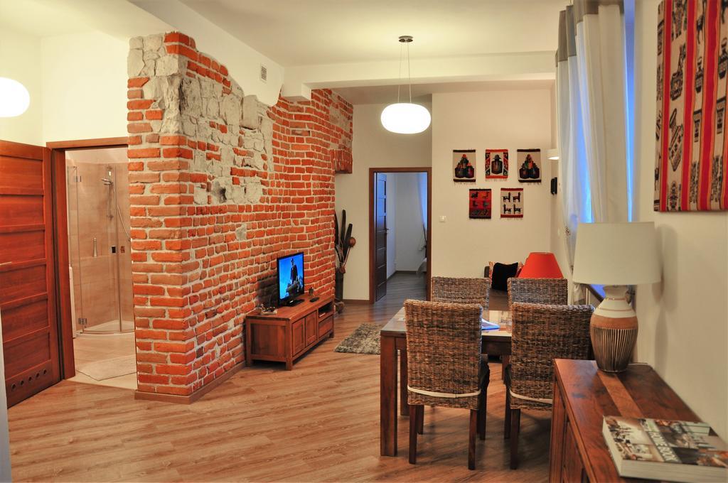 Apartamenty Numer 6 ลูบลิน ภายนอก รูปภาพ