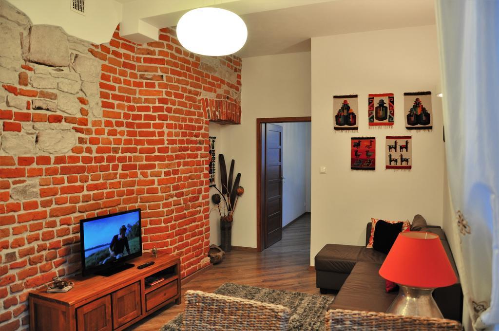 Apartamenty Numer 6 ลูบลิน ภายนอก รูปภาพ